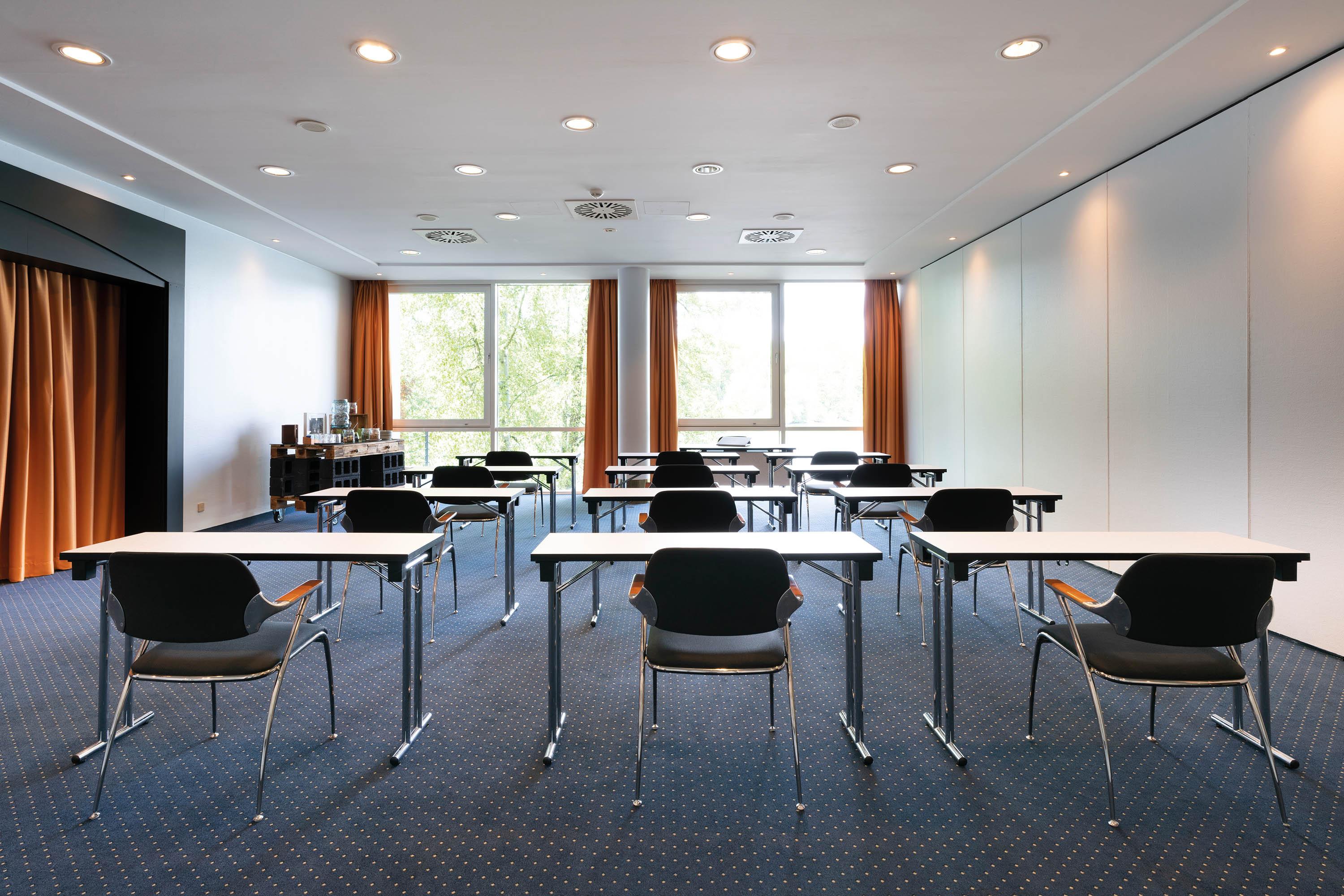 Seminaris Hotel Potsdam Griebnitzsee Экстерьер фото