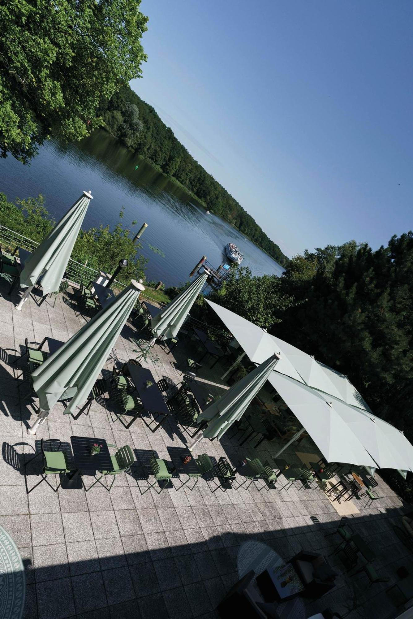 Seminaris Hotel Potsdam Griebnitzsee Экстерьер фото